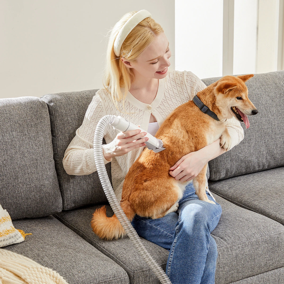 Professional Cordless Pet Grooming Vacuum Kit With Trimmer Accessories